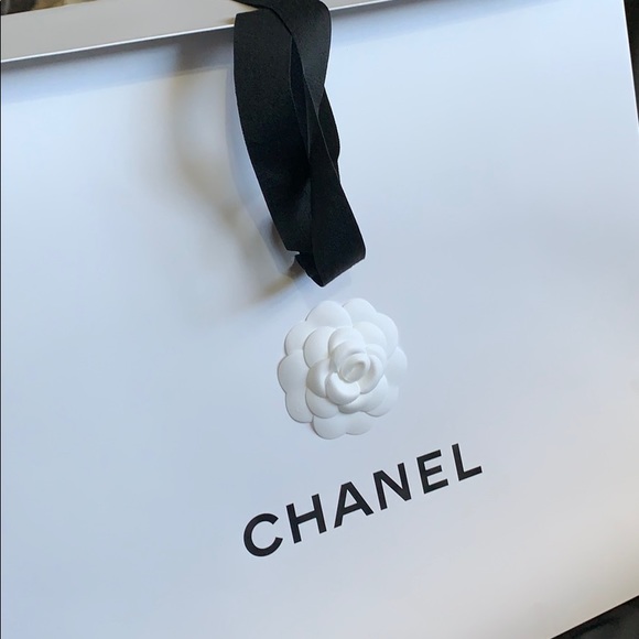 Chanel Gift Bag, Chanel Shopping Bag - Picture 2 of 8